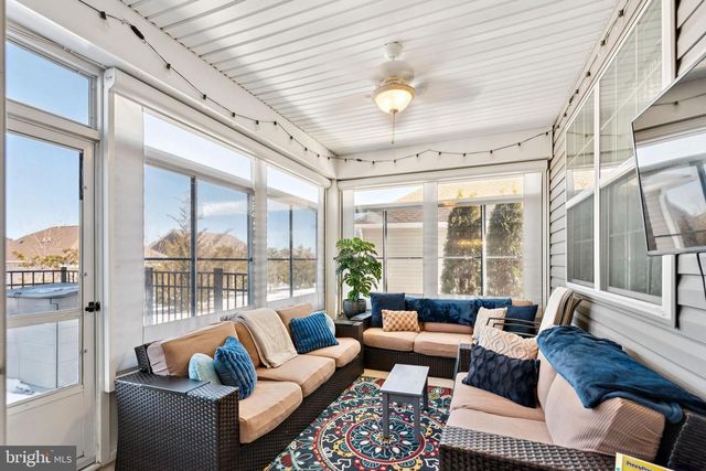 18 RACCOON LANE, Barnegat, NJ 08005