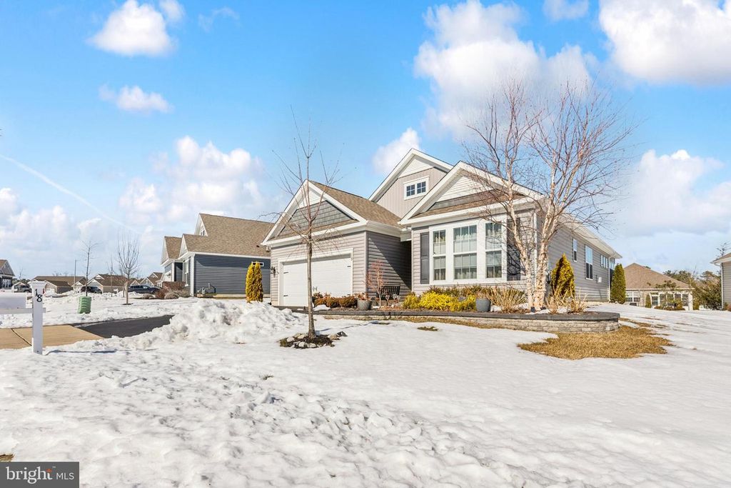 18 RACCOON LANE, Barnegat, NJ 08005
