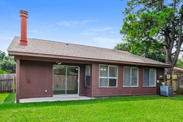 12627 Day Hollow Lane, Houston, TX 77070