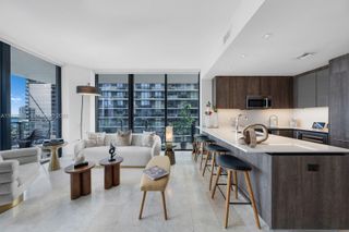 88 SW 7th St 1401, Miami, FL 33130