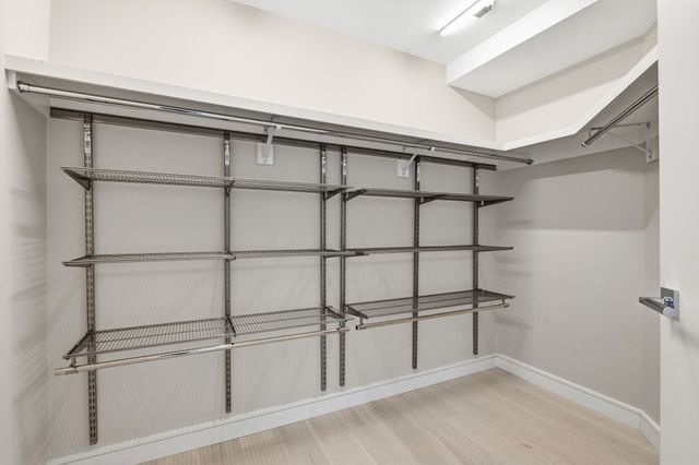 110 Broad 703, Boston, MA 02110