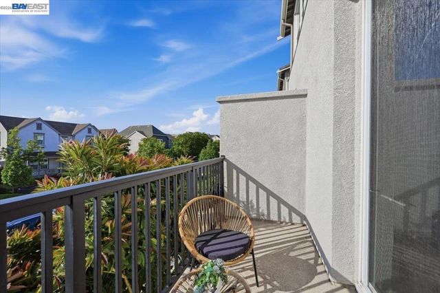 4243 Sunset View Dr, Dublin, CA 94568