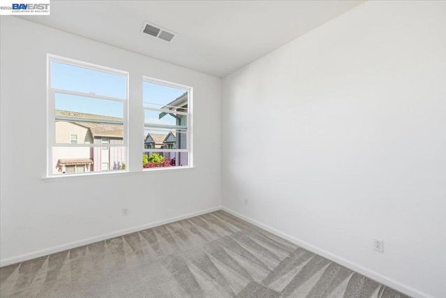 4243 Sunset View Dr, Dublin, CA 94568