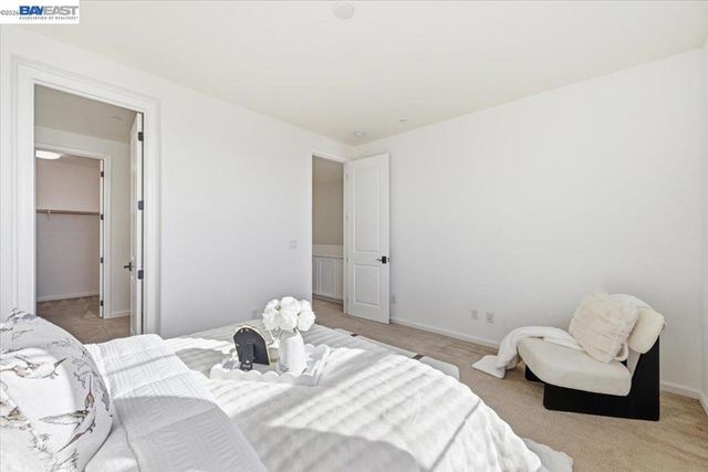 4243 Sunset View Dr, Dublin, CA 94568