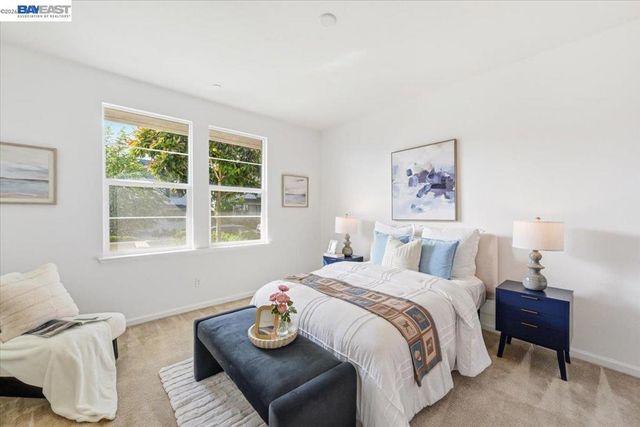 4243 Sunset View Dr, Dublin, CA 94568