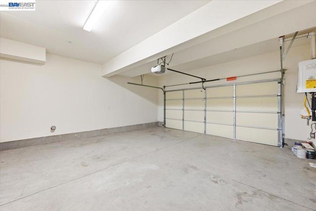 4243 Sunset View Dr, Dublin, CA 94568