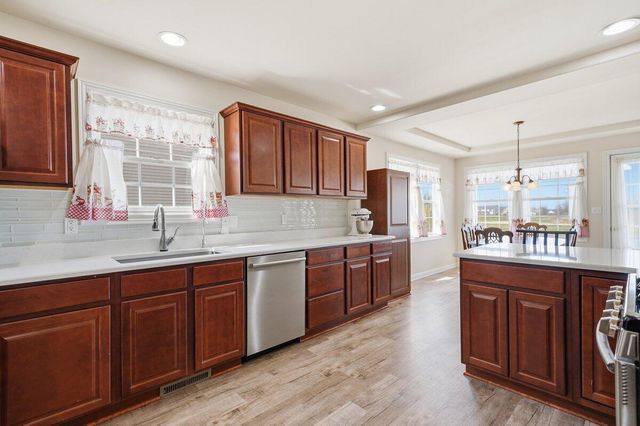 1804 Edith Way, Crown Point, IN 46307