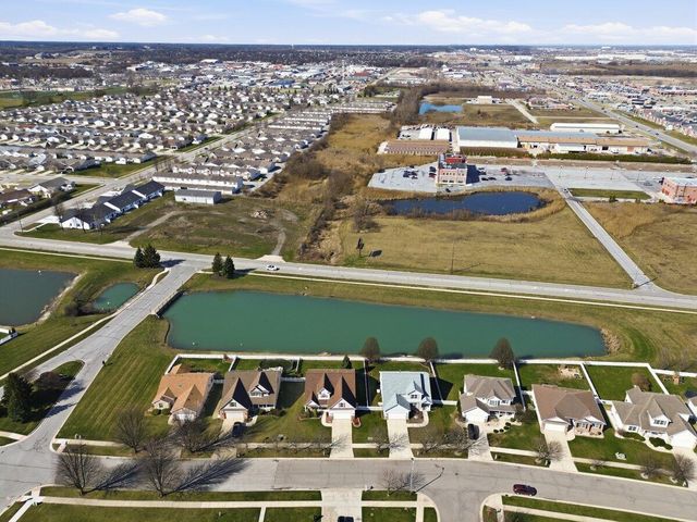 1804 Edith Way, Crown Point, IN 46307