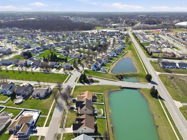 1804 Edith Way, Crown Point, IN 46307