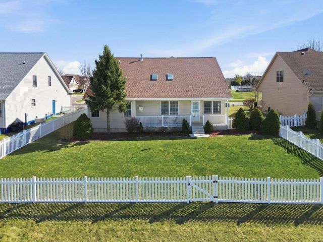 1804 Edith Way, Crown Point, IN 46307