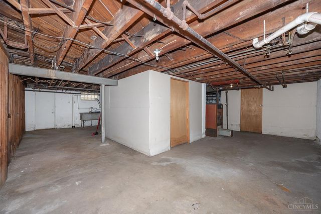 18 Gahl Terrace, Reading, OH 45215