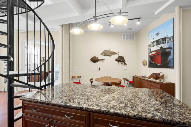1021 Scott 159, San Diego, CA 92106