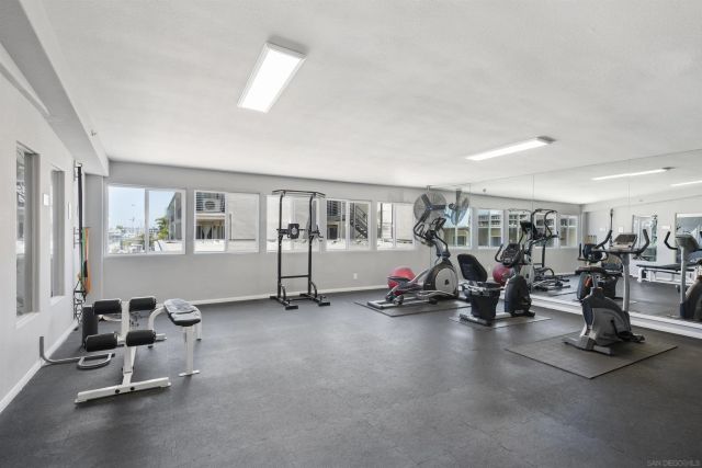 1021 Scott 159, San Diego, CA 92106