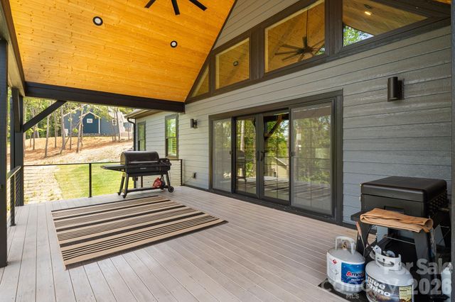 163 Northview Drive, Hendersonville, NC 28791
