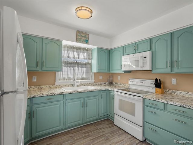 319 Chandler Street, Romeo, MI 48065