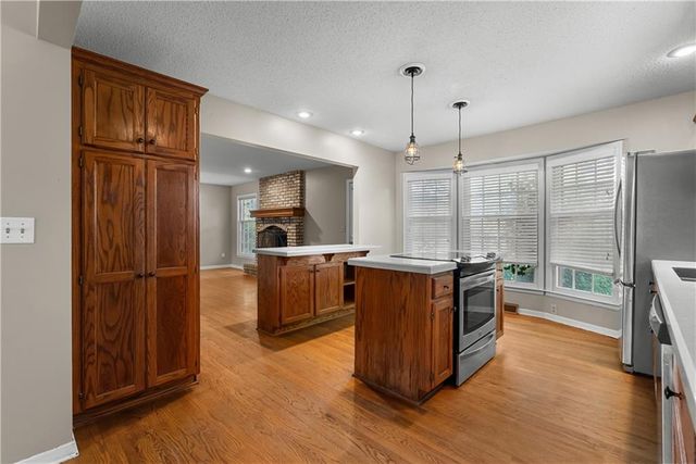 1705 N 1st Street, Blue Springs, MO 64014