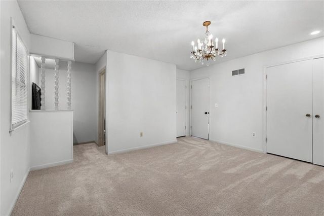 1705 N 1st Street, Blue Springs, MO 64014