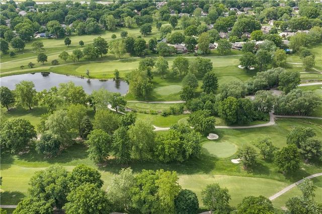 1705 N 1st Street, Blue Springs, MO 64014