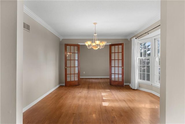 1705 N 1st Street, Blue Springs, MO 64014
