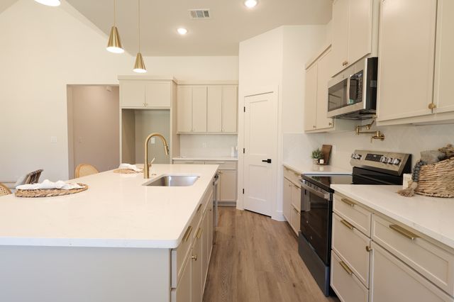 2829 Avenue L, Fort Worth, TX 76105