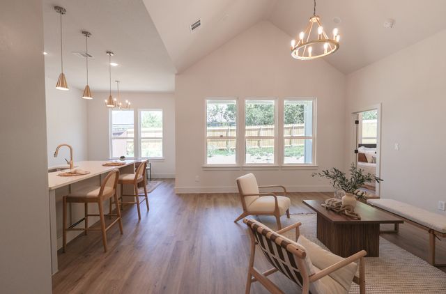 2829 Avenue L, Fort Worth, TX 76105