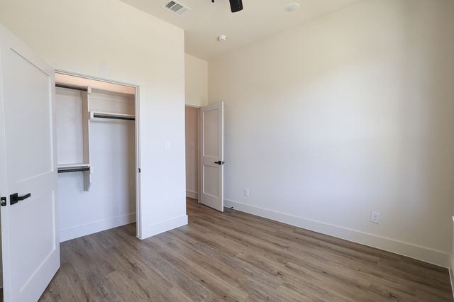 2829 Avenue L, Fort Worth, TX 76105