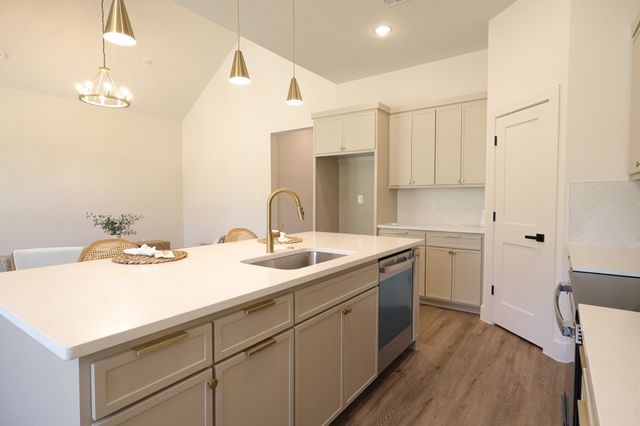 2829 Avenue L, Fort Worth, TX 76105