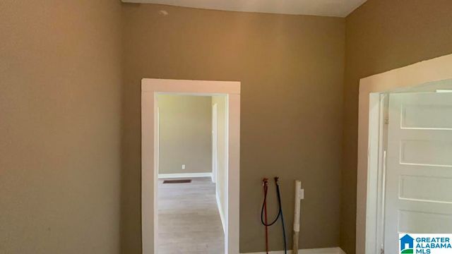 1332 15TH PLACE SW, Birmingham, AL 35211