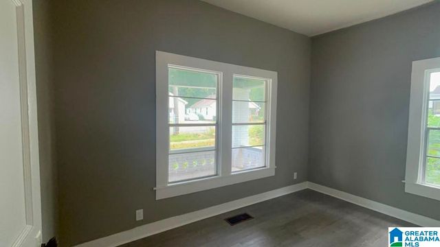 1332 15TH PLACE SW, Birmingham, AL 35211