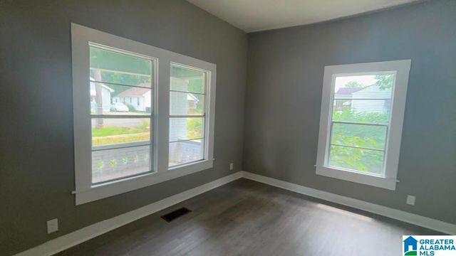 1332 15TH PLACE SW, Birmingham, AL 35211