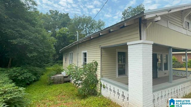 1332 15TH PLACE SW, Birmingham, AL 35211