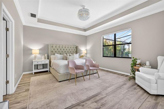 710 ACACIA COURT, Bradenton, FL 34212