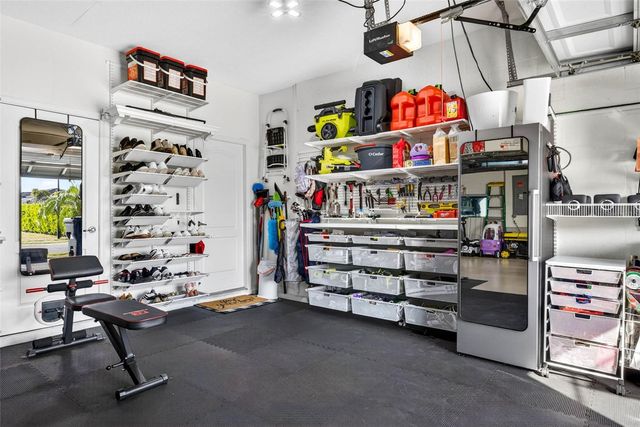 710 ACACIA COURT, Bradenton, FL 34212