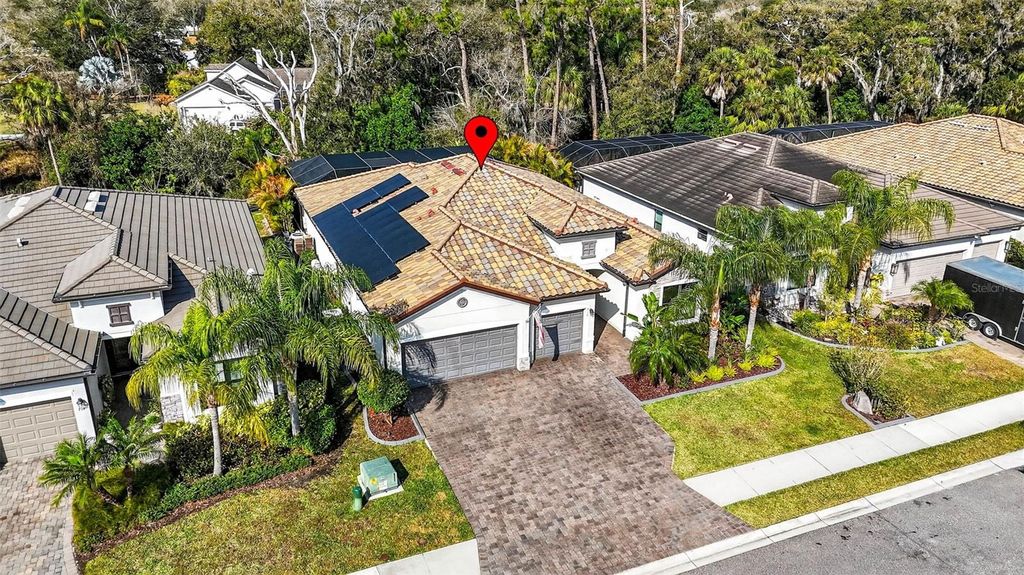 Image 59 of property listing at 710 ACACIA COURT, Bradenton, FL 34212