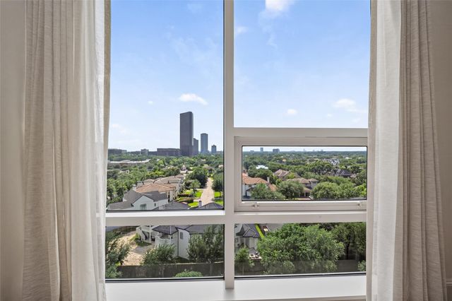 5110 San Felipe 98-91, Houston, TX 77056