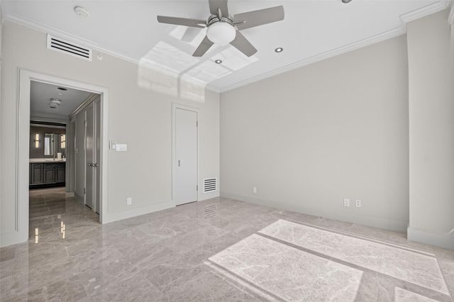 5110 San Felipe 98-91, Houston, TX 77056
