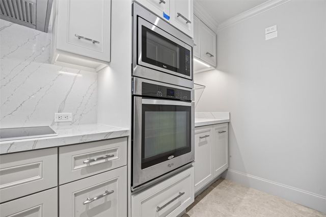 5110 San Felipe 98-91, Houston, TX 77056