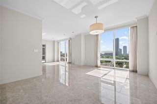5110 San Felipe 98-91, Houston, TX 77056