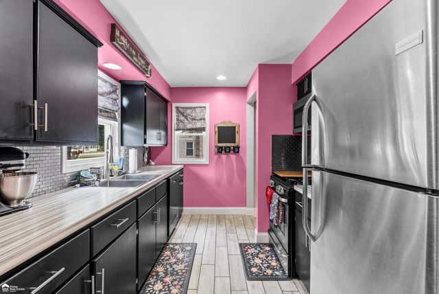 2495 W Wilson Road, Vienna Twp, MI 48420