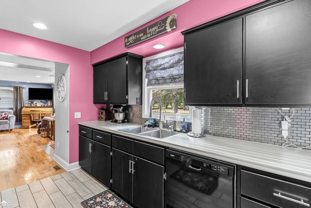 2495 W Wilson Road, Vienna Twp, MI 48420