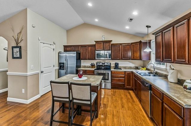 145 Turnstone Lane, Spartanburg, SC 29301