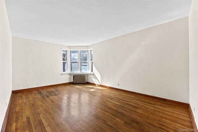141-21 78th Rd Road 1B, Kew Garden Hills, NY 11367