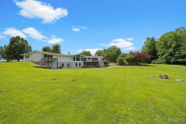 3732 Ridge View Road, Edwardsville, IL 62025