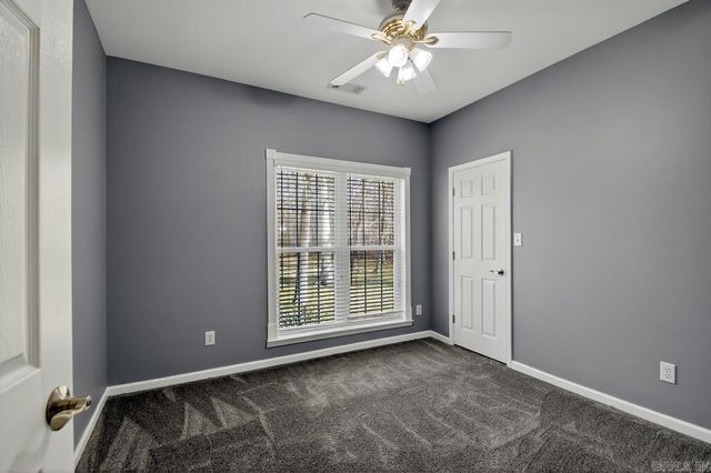 9749 Springhill Farms Drive, Alexander, AR 72002