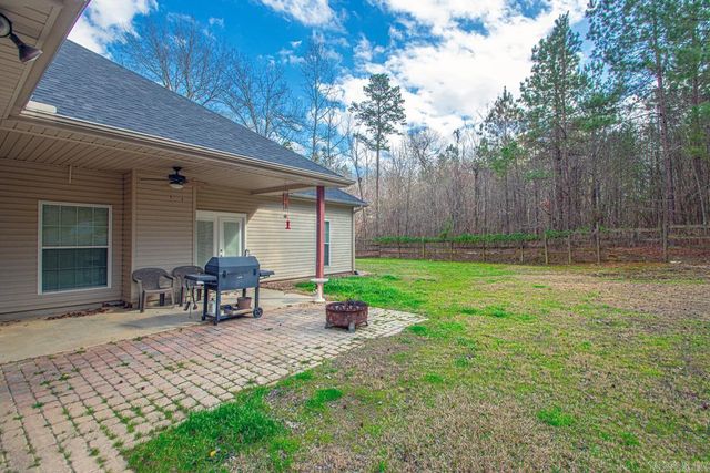 9749 Springhill Farms Drive, Alexander, AR 72002