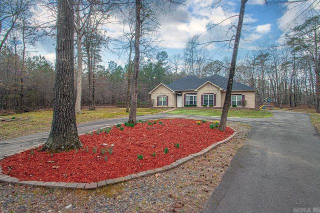 9749 Springhill Farms Drive, Alexander, AR 72002