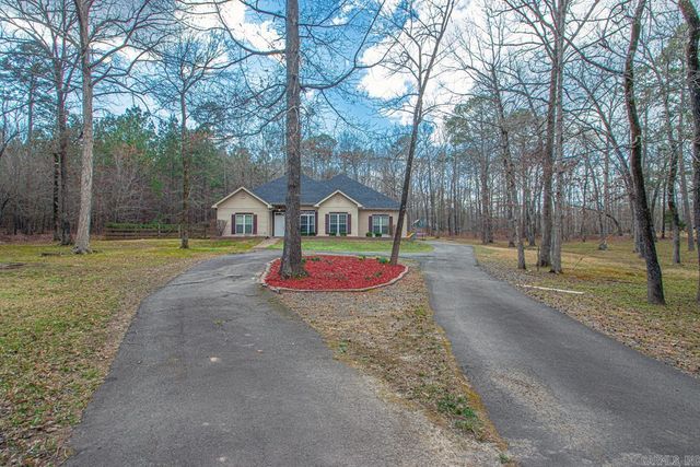 9749 Springhill Farms Drive, Alexander, AR 72002