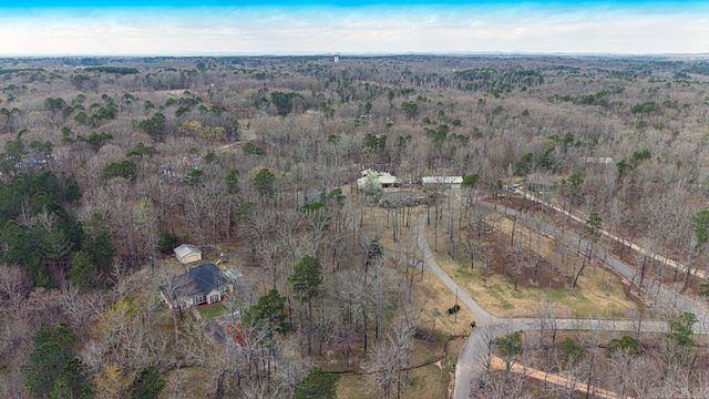9749 Springhill Farms Drive, Alexander, AR 72002