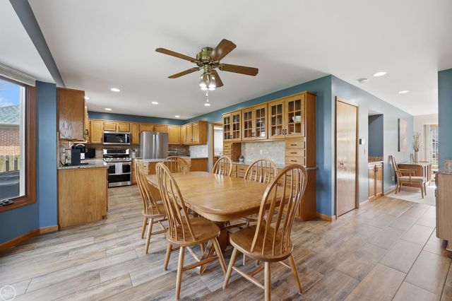 55521 Placid Drive, Macomb, MI 48042