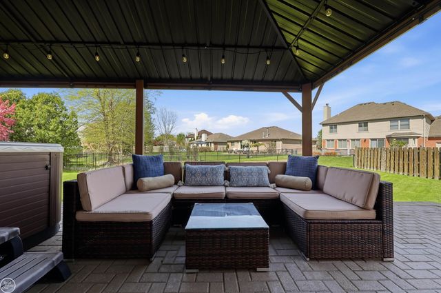55521 Placid Drive, Macomb, MI 48042